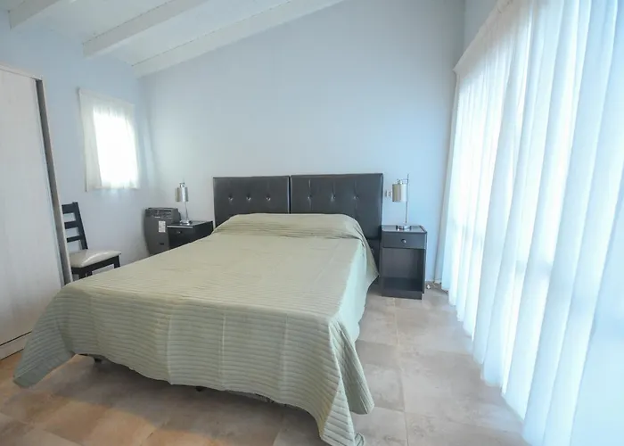Wingfield Cabanas Resort