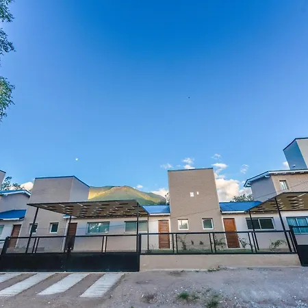 Wingfield Cabanas Resort La Falda Exterior photo
